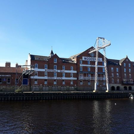 Riverside Apartment York Exterior photo